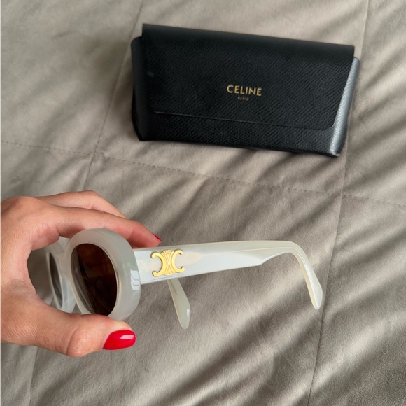 Celine Triomphe Cream Oval Sunglasses - Picture 6 of 7
